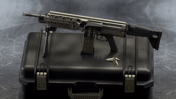 Hiểu được điều này, hãng thiết kế vũ khí nổi tiếng FN Herstal của Bỉ đã cho ra đời dòng súng máy đa chức năng Evolys với trọng lượng siêu nhẹ.