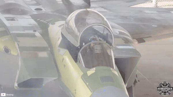 “Chúng tôi có thể nhanh chóng tích hợp các vũ khí khác nhau vào hệ điều hành của máy bay. Đây là một bước ngoặt đối với chiến tranh hiện đại”, Trung tướng Michael A. Loh cho biết.