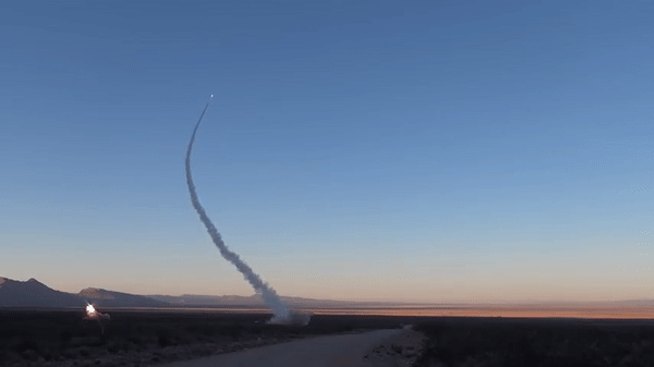 Phòng không Ukraine có thể đã lập danh sách mục tiêu chiến lược cần ưu tiên bảo vệ bằng tên lửa Patriot, trong đó không có các khu dân cư. Để bảo vệ chúng, Ukraine cần kết hợp giữa các tổ hợp phòng không tầm thấp hơn, hệ thống tác chiến điện tử và những biện pháp thụ động như hầm trú ẩn và còi báo động không kích.