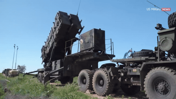 Phương Tây không công bố số lượng khí tài được chuyển giao, nhưng mỗi tổ hợp Patriot có thể được biên chế 4-8 bệ phóng.