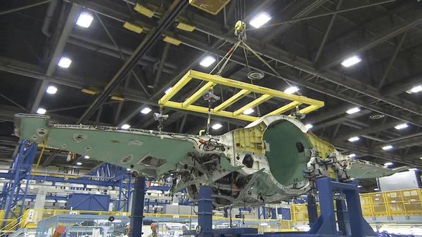 Hiện nay nhà sản xuất tiếp tục thử nghiệm các cấu hình mới nhằm nâng cao sức mạnh chiến đấu của dòng chiến đấu cơ này.