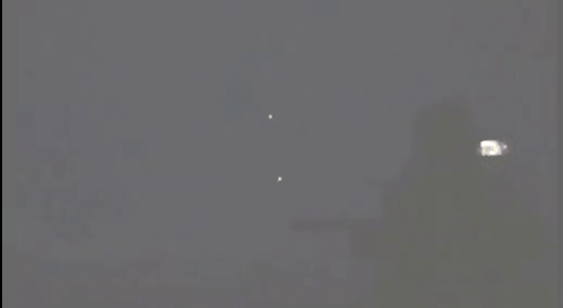 Video do tướng Serhii Naiev đăng kèm cho thấy binh sĩ Ukraine dùng súng máy M2 liên tục khai hỏa về hướng về tên lửa hành trình đang bay trong đêm. Một quả phát nổ giữa không trung, rực sáng cả một vùng. Một binh sĩ hô "Trúng rồi", sau đó tiếp tục nã đạn về hướng các quả tên lửa còn lại.