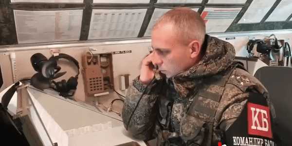 Iskander-1000 có khả năng tấn công các mục tiêu chiến lược quan trọng, chẳng hạn như bệ phóng của hệ thống tên lửa Gryphon và LRHW Dark Eagle của Mỹ dự kiến sẽ triển khai ở Đức.