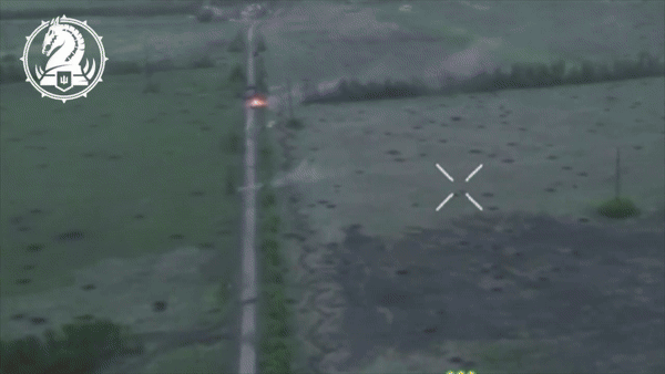 Một quan chức NATO tháng trước cho biết hơn 2/3 tổn thất về xe tăng của Nga ở chiến trường Ukraine là do drone.