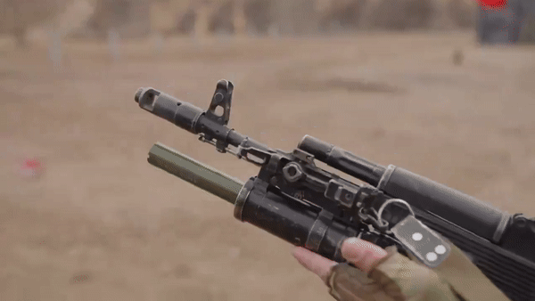 Các quân nhân Nga trên tiền tuyến đang đề nghị chỉ huy cấp thêm shotgun để đối phó drone, khi các thiết bị gây nhiễu cầm tay hầu như không phát huy tác dụng.