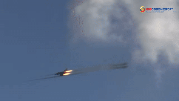 Nhà máy hàng không Irkutsk bật mí rằng hiện họ đã sản xuất 3 nguyên mẫu Yak-130M.