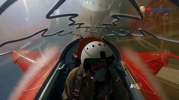 Không quân Belarus cũng đang sử dụng Yak-130. Belarus đã đầu tư vào Yak-130 để cải thiện các chương trình huấn luyện và duy trì một lực lượng không quân mạnh mẽ và có năng lực.