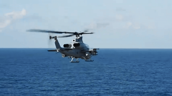 Các quan chức Ukraine lập luận rằng trực thăng AH-1Z Viper có thể đảo ngược tình thế bằng cách cung cấp khả năng phản ứng nhanh chống lại các vị trí tăng thiết giáp và công sự kiên cố của Nga.