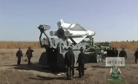  "Rồng lửa" S-200 Angara/Vega/Dubna, tên ký hiệu NATO SA-5 Gammon là hệ thống tên lửa đất đối không (SAM) tầm xa, trần bắn từ trung bình đến cao.