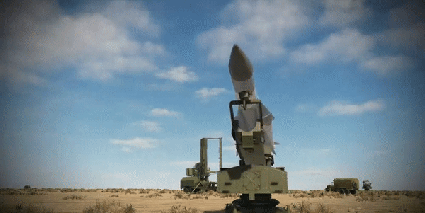 Đây là lần thứ hai Kiev tuyên bố bắn hạ "radar bay" A-50U của Nga trong năm nay. Quân đội Ukraine hôm 14/1 thông báo đã phá hủy một chiếc A-50 và làm hư hại nặng một máy bay chỉ huy Il-22 của Nga tại khu vực gần Biển Azov.