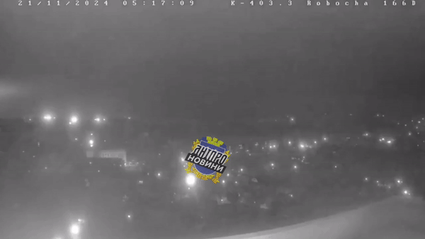 Ông Putin cho biết tên lửa mới có thể lao đến mục tiêu với tốc độ tối đa 3 km/s, gấp 10 lần âm thanh khiến "Các hệ thống phòng thủ hiện có trên toàn cầu, bao gồm cả lá chắn được Mỹ triển khai ở châu Âu, không thể chặn loại đầu đạn này".