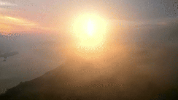 Hội đồng Tham mưu trưởng Liên quân Hàn Quốc (JCS) trước đó nhận định tên lửa Triều Tiên sử dụng nhiên liệu rắn, tương tự dòng Hwasong-18. Màu sắc và hình dạng của luồng phụt trong loạt ảnh do Triều Tiên công bố đã giúp xác nhận thông tin này.