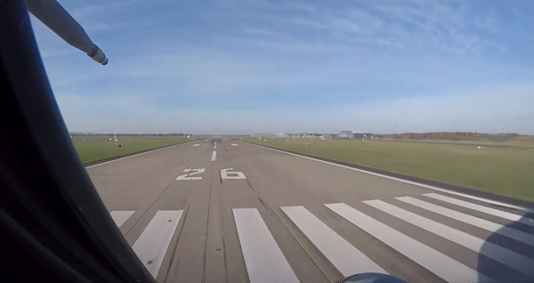 Cho tới nay, chương trình A-400M được cho là đã ngốn khoảng 20 tỷ euro của các nước thành viên phát triển.