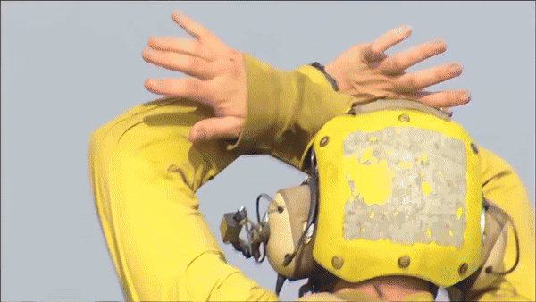 Tiếp đến dòng F/A-18E/F Super Hornet ghi dấu ấn trong cuộc chiến Libya năm 2011, thực hiện các cuộc tấn công chính xác vào các mục tiêu quân sự đối phương.