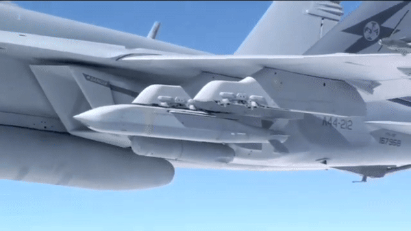 Mặc dù mang kiểu dáng của một quả tên lửa hành trình nhưng AGM-154 được xếp vào dạng bom lượn - vũ khí nổ phá không cần động cơ, nó được thiết kế với đặc điểm bề mặt khí động học để thay đổi đường bay so với đường đạn đạo.