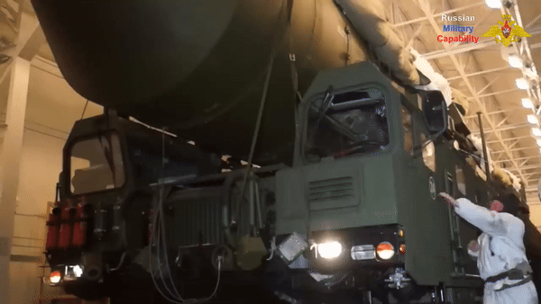 RS-24 Yars được cho là tên lửa đạn đạo uy lực có khả năng thách thức mọi lá chắn phòng không đối thủ.