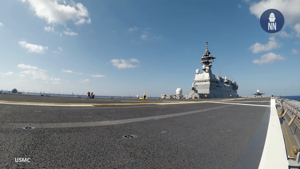 Tàu được trang bị hệ thống radar quét mạng pha điện tử (AESA) băng tần kép OPS-50 với khả năng nhận dạng và phân biệt mục tiêu rất cao, cùng hệ thống chiến tranh điện tử tinh vi.