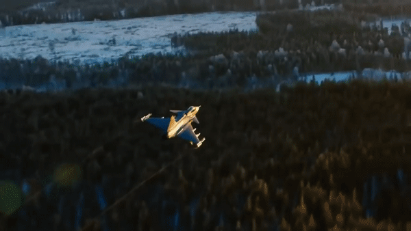 Đây là phiên bản mới nhất trong dòng Gripen, được thiết kế để đáp ứng nhu cầu ngày càng tăng của chiến đấu trên không và phòng thủ hiện đại.