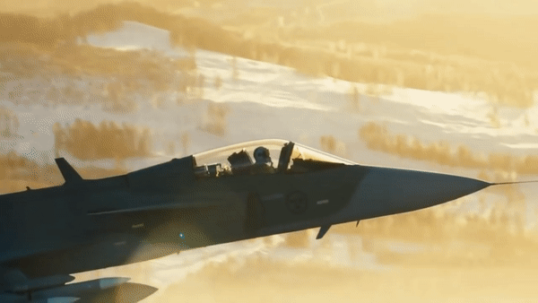 Ngoài ra, nó có kiến trúc điện tử hàng không dạng mô-đun, cho phép dễ dàng nâng cấp và tích hợp các hệ thống mới.