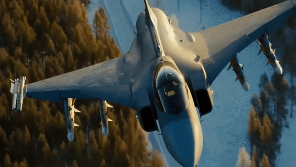 Thiết kế nhỏ gọn cho phép máy bay hoạt động hiệu quả trong nhiều môi trường khác nhau.