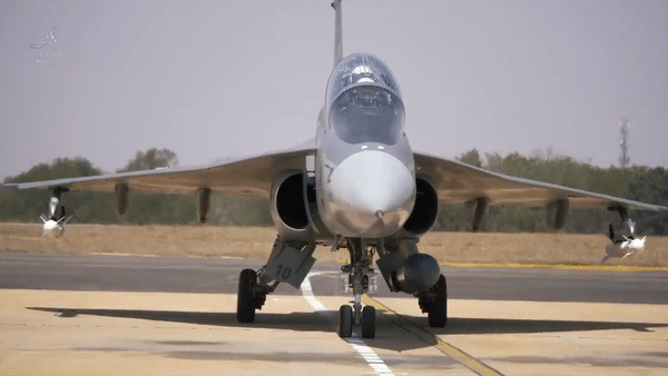 Về mặt chiến lược, Tejas Mark 1A sẵn sàng đóng vai trò then chốt trong việc nâng cao khả năng hoạt động của không quân Ấn Độ.