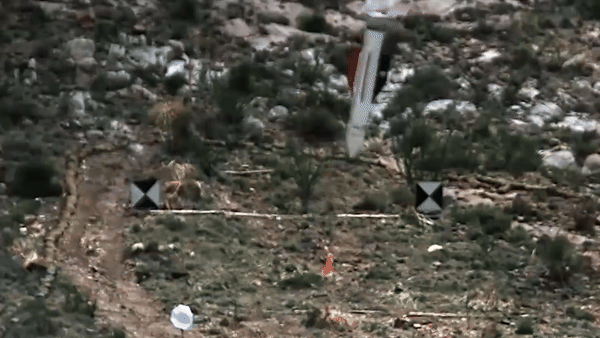 Những địa điểm này bao gồm các trung tâm chỉ huy và kiểm soát, các cơ sở cất giữ và phóng tên lửa, cũng như các khu vực cất giữ máy bay, hoặc những cơ sở liên quan tới chương trình hạt nhân thường được cất trong hầm sâu dưới lòng núi.