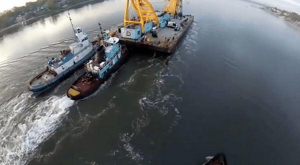 Đến tháng 7/1974, khoảng 4 năm sau khi lắp ráp, tàu Glomar Explorer rời cảng tại California hướng đến điểm trục vớt xác tàu ngầm Liên Xô.