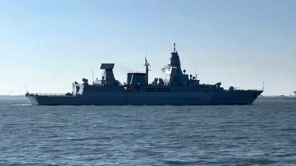 Vì vậy Đức cũng không thể có được số lượng tên lửa mong muốn trong trường hợp nâng cấp chiến hạm.