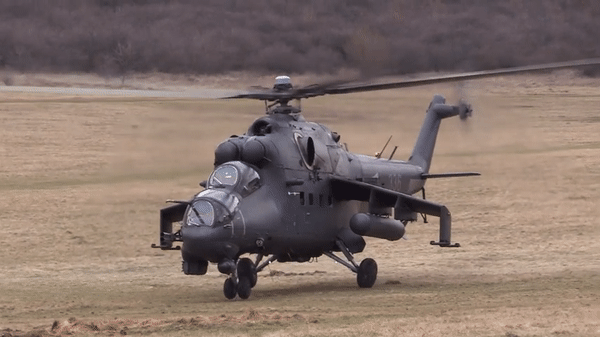 Điều này được lặp lại khi Nga sử dụng những chiếc Mi-24 trong cuộc chiến tranh tại Chechnya.
