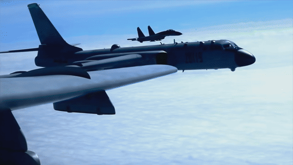 Giới phân tích nhận định, sự xuất hiện của máy bay H-6 của Trung Quốc trong khu vực vẫn là một diễn biến lớn và đặc biệt là khi kết hợp với Tu-95, rõ ràng là nhằm gửi đi một tín hiệu với Mỹ.