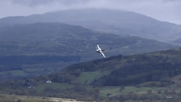 Chiến đấu cơ Tornado Đức huấn luyện với bom hạt nhân B61-12 - Hình 32 Chien dau co Tornado Duc huan luyen voi bom hat nhan B61-12-Hinh-32