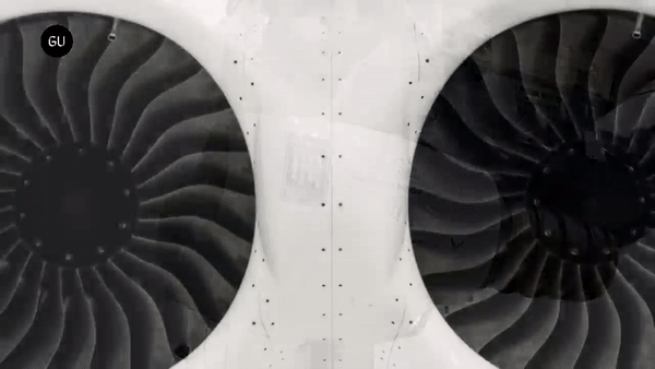 "Chi nhánh Rolls-Royce tại bang Indiana được giao hợp đồng trị giá gần 501 triệu USD để thay thế động cơ cho oanh tạc cơ B-52 trong vòng 6 năm, cùng khả năng mở rộng tới 2,6 tỷ USD nếu mọi tùy chọn được thực thi", Lầu Năm Góc cho biết trong thông báo hôm 24/9/2021.