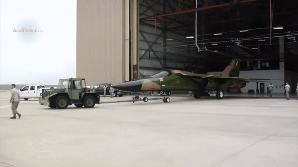 Năm 1986, F-111 xuất hiện trở lại sau khi xảy ra vụ đánh bom tại hộp đêm La Belle ở thủ đô Berlin (Đức) khiến hai binh sĩ Mỹ thiệt mạng. Vụ việc này được cho là do các đặc vụ Libya tiến hành.