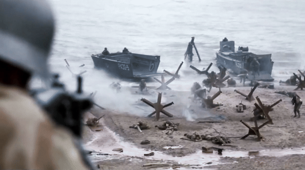 Bộ Tư lệnh tối cao Đức muốn trang bị nhiều súng máy hơn cho quân đội nên đã đặt hàng thiết kế một thứ vũ khí mới có tốc độ bắn nhanh như khẩu MG34 nhưng với chi phí rẻ hơn và sản xuất nhanh hơn.