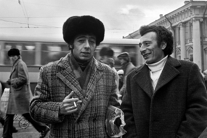 Những người đàn ông trên đường phố Leningrad, 1976.