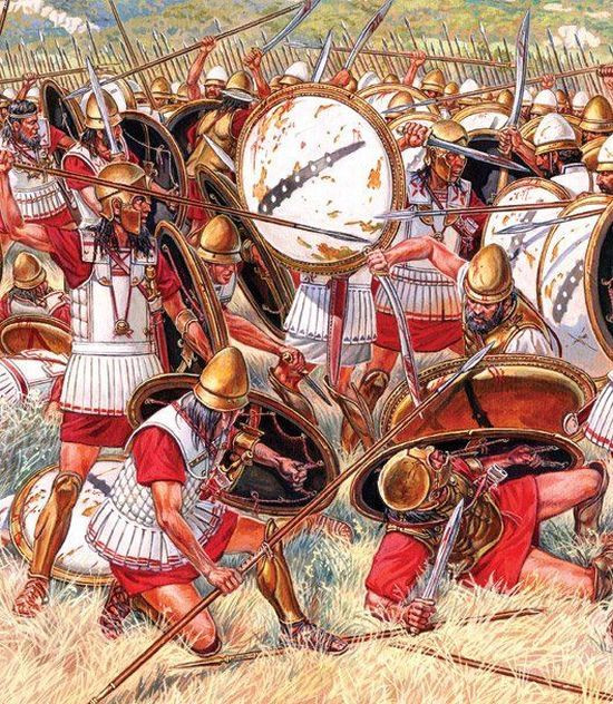 Khi giao chiến ở cánh đồng Leuctra, Sparta có 10.000 bộ binh và 1.000 kỵ binh trong khi Thebes quân số chỉ gồm 6.000 bộ binh và 1.000 kỵ binh.