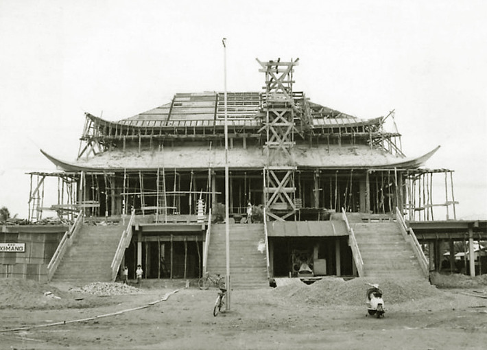 Chùa Vĩnh Nghiêm tại thời điểm đang được xây dựng, Sài Gòn năm 1967.