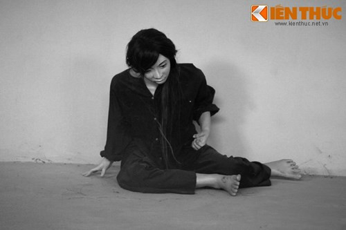 Dù phải chịu đói khát, bệnh tật, đau đớn và đối diện với cái chết… nhưng ý chí của những chiến sĩ cách mạng kiên trung không hề bị lay chuyển.