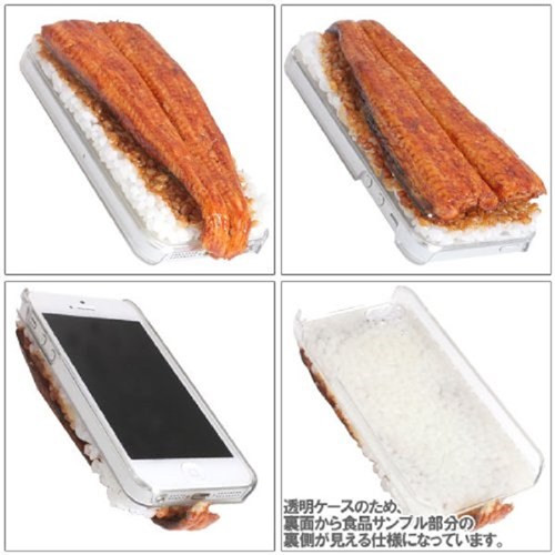 Ốp lưng smartphone mang phong cách khá “tanh tưởi” với hình ảnh nửa con cá. Chắc chắn không ai muốn chạm vào một con cá tanh, kể cả lũ trộm.