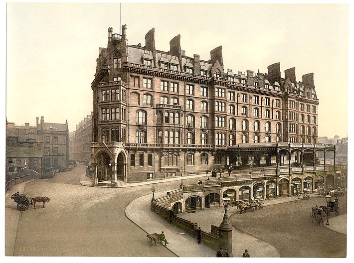Nhà ga St. Enoch ở Glasgow, thành phố lớn nhất Scotland. Ảnh: Photoglob Zürich AG.