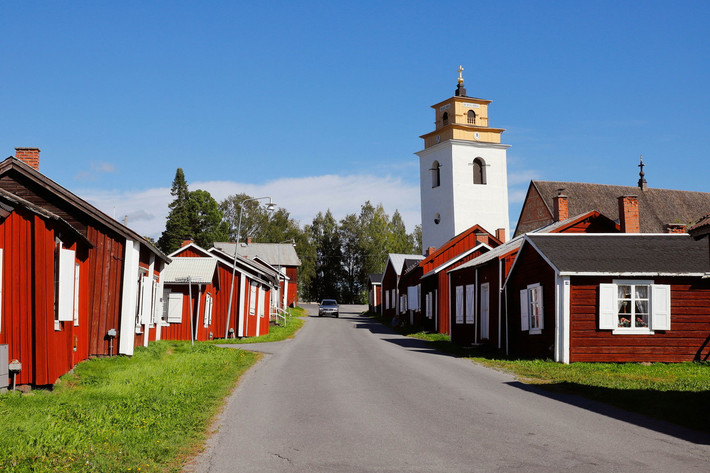 Nằm gần thành phố Luleå ở bờ biển phía Bắc Thụy Điển, thị trấn nhà thờ Gammelstad (Gammelstads kyrkstad theo tiếng Thụy Điển) là một đô thị cổ có kiến trúc độc đáo đặc trưng của vùng Bắc Âu. Ảnh: Lonely Planet.