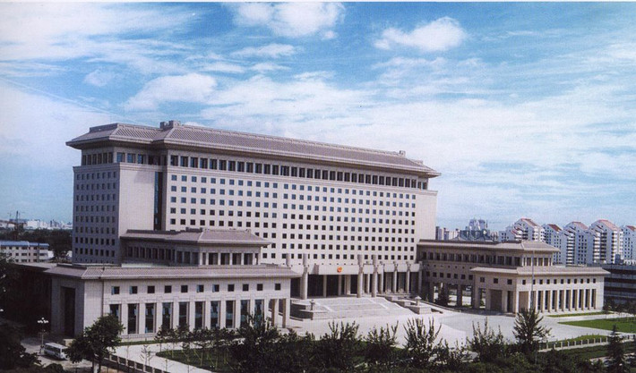 Tổng thống Nga ông Boris Yeltsin cùng Bộ trưởng Quốc phòng, và Tổng tham mưu trưởng quân đội ngay lập tức được báo cáo về vụ phóng tên lửa. Các hệ thống điều khiển hạt nhân được chuyển sang chế độ chiến đấu.