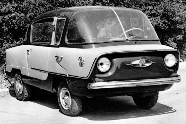 NAMI-050 "Belka" (1955). Đây là mẫu xe đua kiểu MPV, được thiết kế theo ý tưởng của Yuri Dolmatovsky, anh của nhà thơ nổi tiếng Yevgeny Dolmatovsky. Do nhiều hạn chế, nó đã không được sản xuất đại trà. Ảnh: Old Concept Cars.