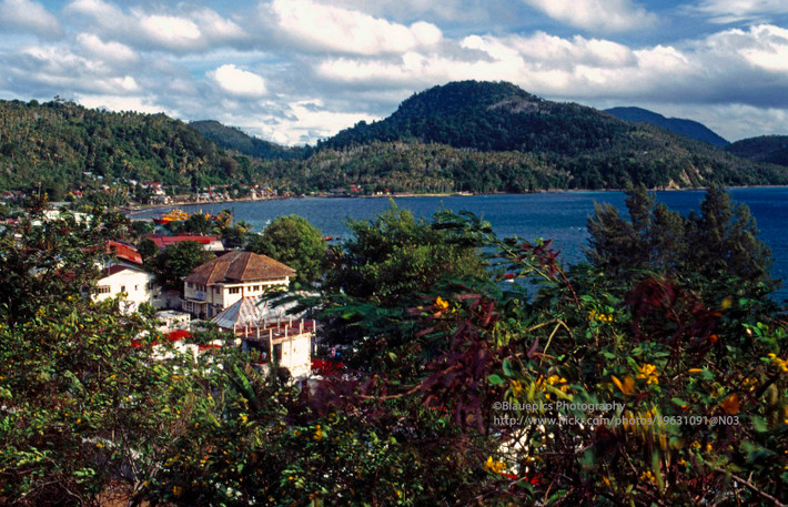 Phong cảnh trên đảo Weh, tỉnh Aceh, cực Bắc của Sumatra, Indonesia năm 1997. Ảnh: Gunter Hartnagel/Flickr.
