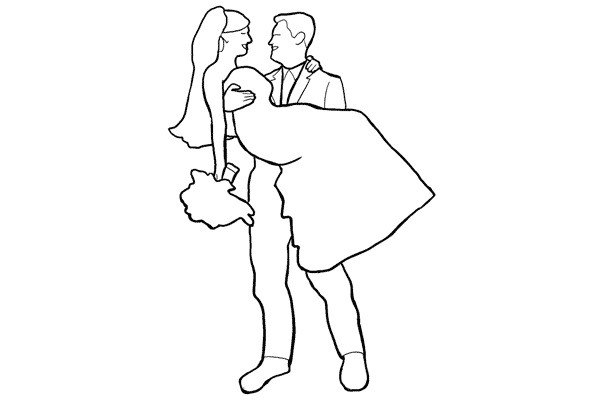 10. Bức ảnh này chụp chú rể bế bổng cô dâu trong tay, hai người nhìn nhau thật tình cảm, nhưng nhớ chọn góc chụp cẩn thận để có thể thấy khuôn mặt của cả hai.