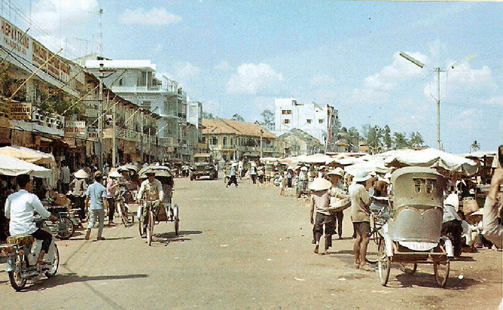 Khu phố Chợ Cần Thơ năm 1969.