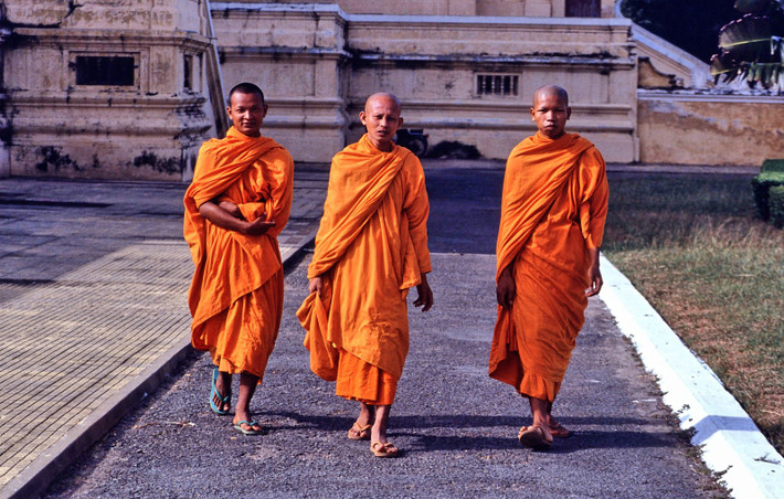 Các nhà sư trẻ ở cung điện Hoàng gia.