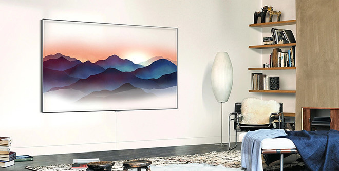 Smart TV QLED Q9F 2018 của Samsung có màn hình 75 inch 4K. Màn hình của máy đạt tiêu chuẩn HDR10+, cho khả năng hiển thị ấn tượng. Ứng dụng công nghệ Direct Full Array (DFA) cho hình ảnh chân thực hơn. Ngoài ra, model này còn có chế độ hình nền Ambient Mode, giúp chiếc TV hiển thị hình nền hòa hợp với bức tường xung quang. Máy có giá 159,9 triệu đồng cho bản 75 inch và 99 triệu cho bản 65 inch.