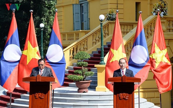 Ngay sau cuộc hội kiến, tại khuôn viên Phủ Chủ tịch, Chủ tịch nước Trần Đại Quang và Tổng Bí thư, Chủ tịch nước Lào Bounnhang Vorachith đã tham dự cuộc họp báo chung, tuyên bố bế mạc Năm Đoàn kết hữu nghị Việt Nam - Lào, Lào - Việt Nam 2017.