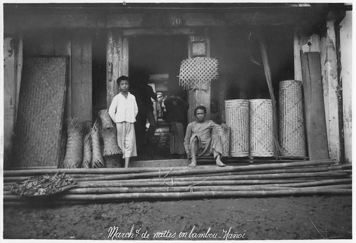Cửa hàng cót tre.